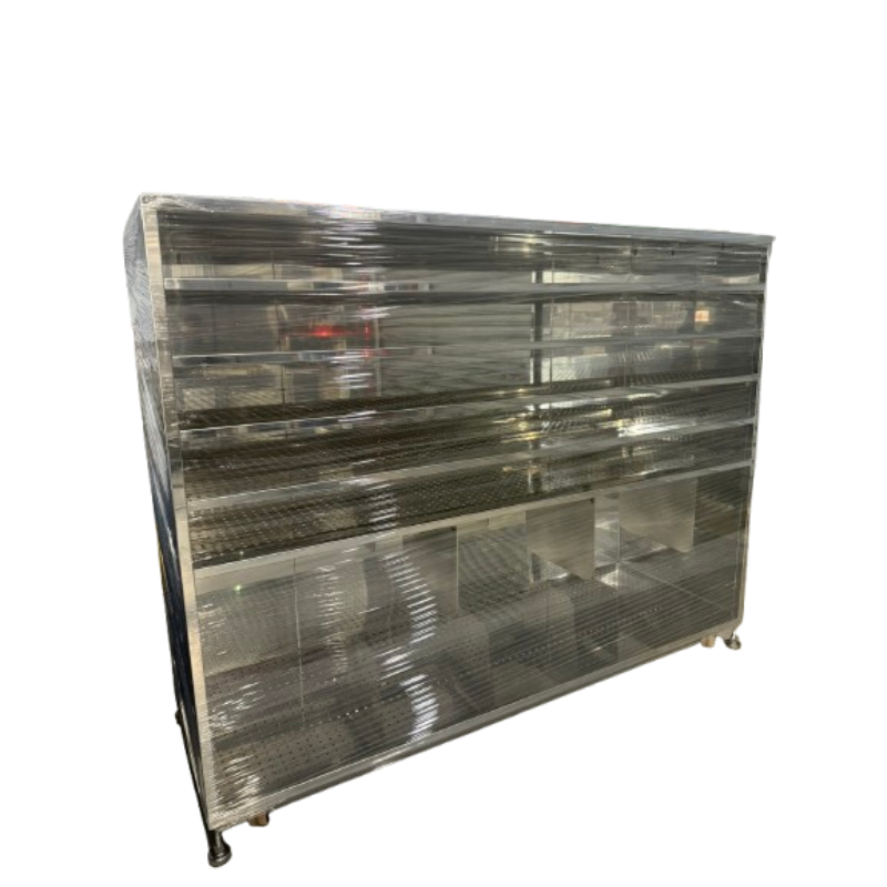 ステンレススチール製