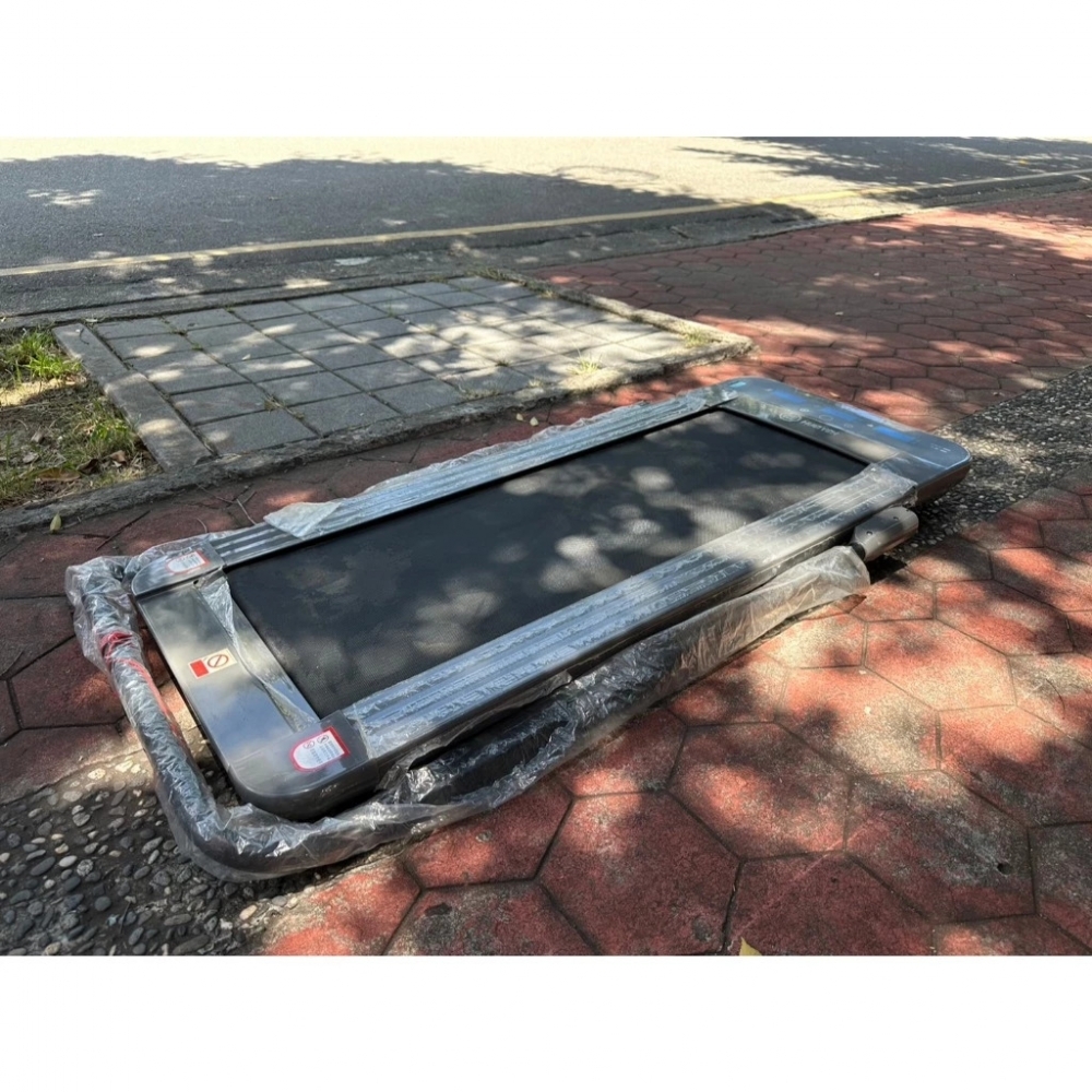 <<金旺二手倉庫>>輝葉平板跑步機(HY-20603A)