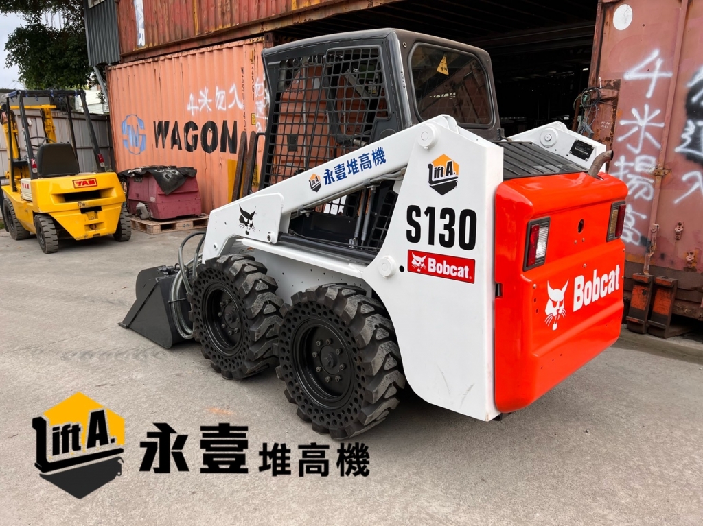 *出售台北營造業* Bobcat 中古山貓 S130 全新山貓,二手山貓,鏟土機,二手鏟土機,推土機,鏟裝機,鏟斗機