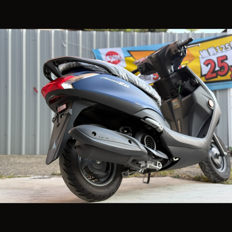 YAMAHA 山葉 AxisZ 125 UBS (勁豪)