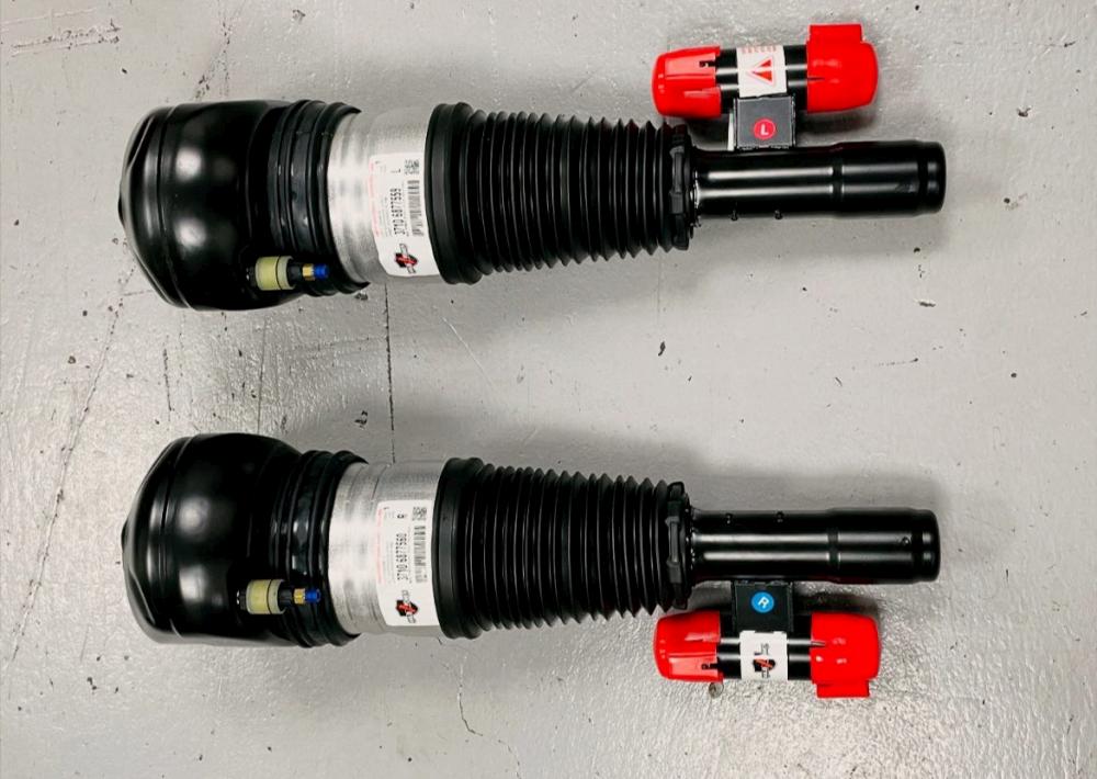 BMW G12 750氣壓避震器復原