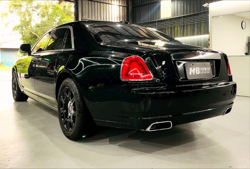 Rolls-Royce Ghost 6.6 V12氣壓避震器復原
