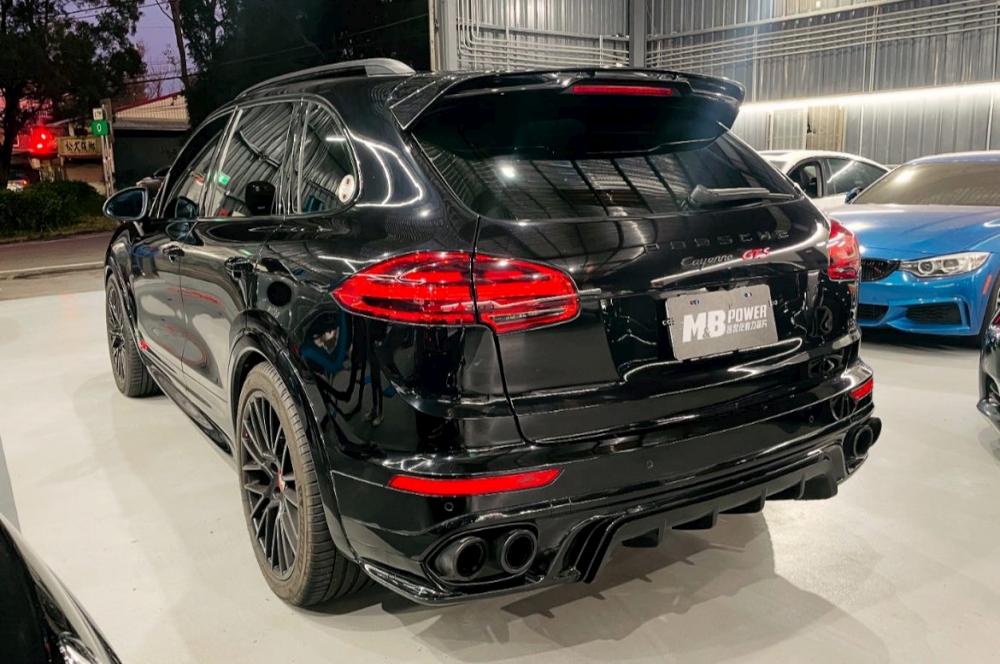 Porsche Cayenne氣壓避震器復原