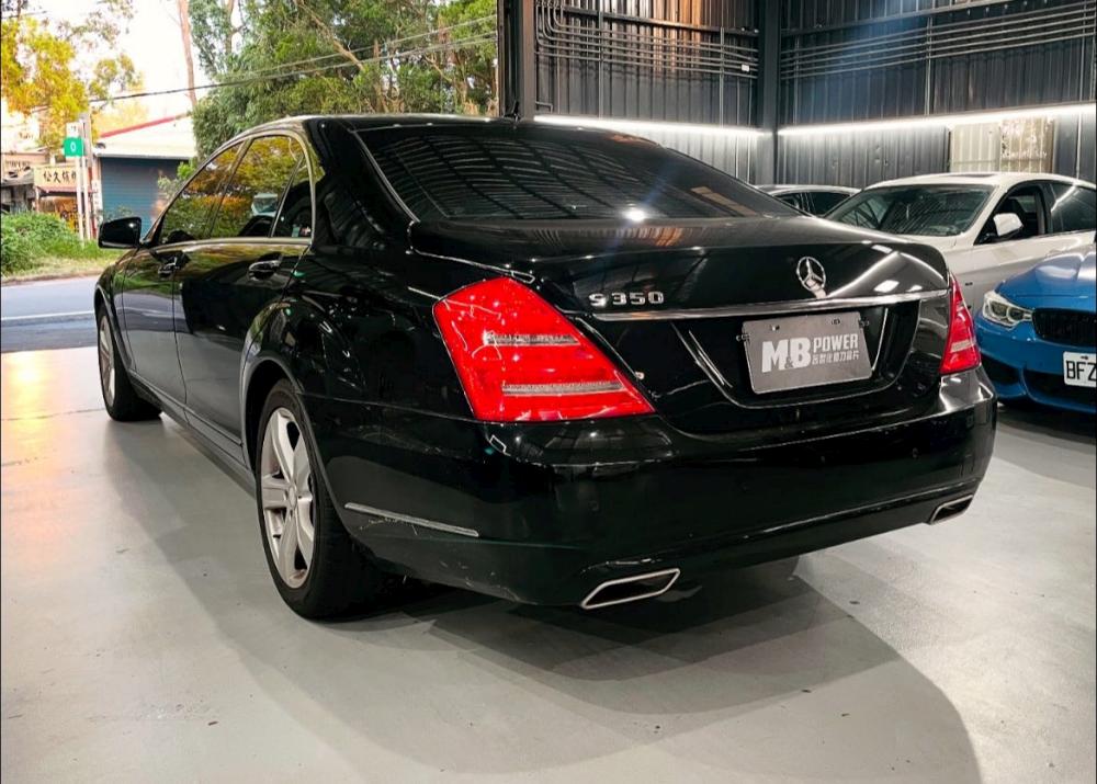 Mercedes-Benz W221 S350氣壓避震器復原