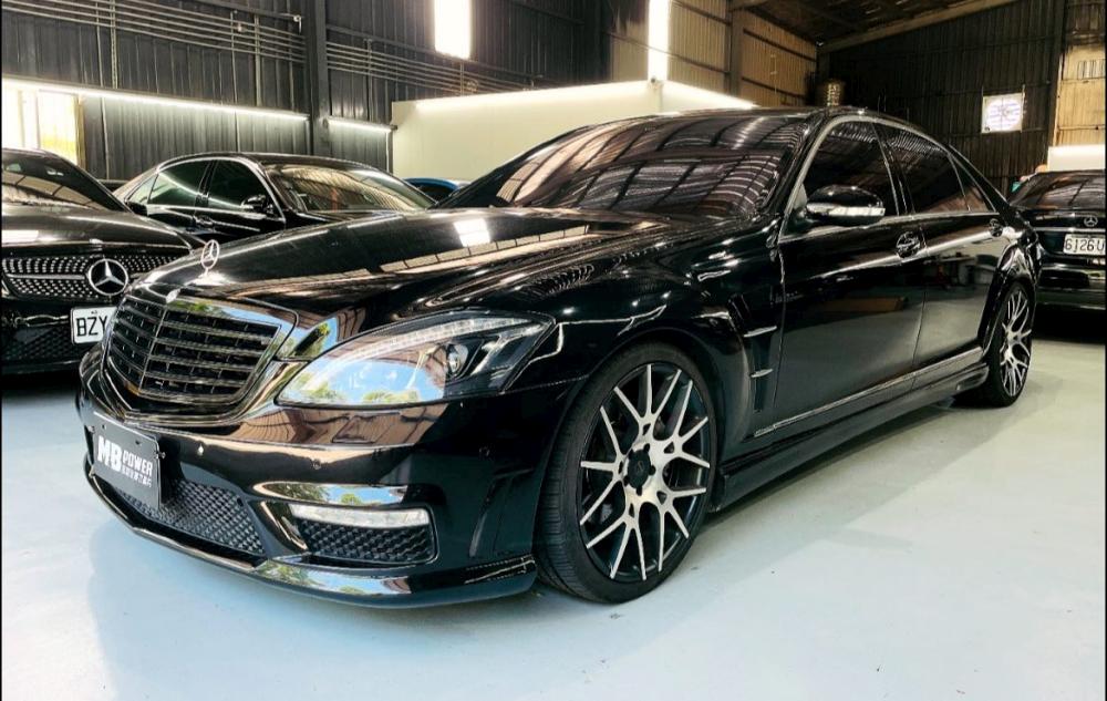 Mercedes-B