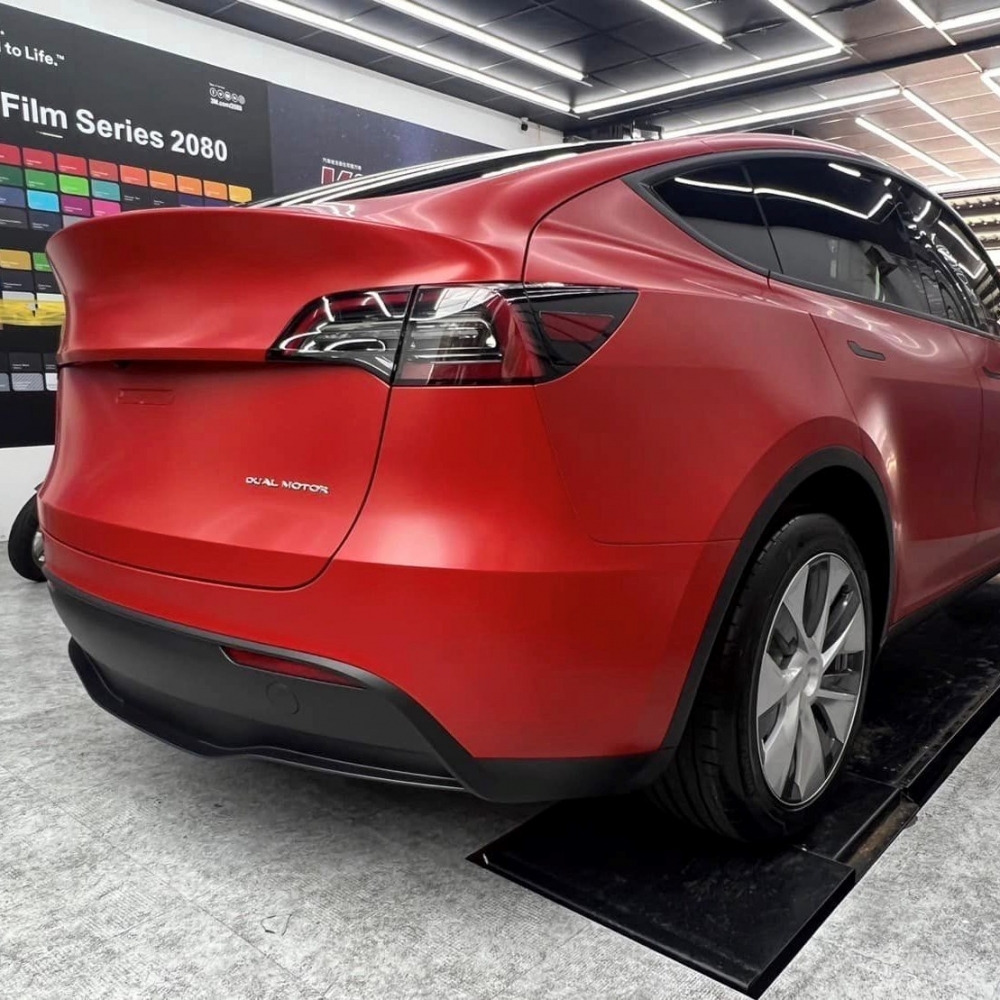 Tesla Model Y 全車改色消光緞面紅