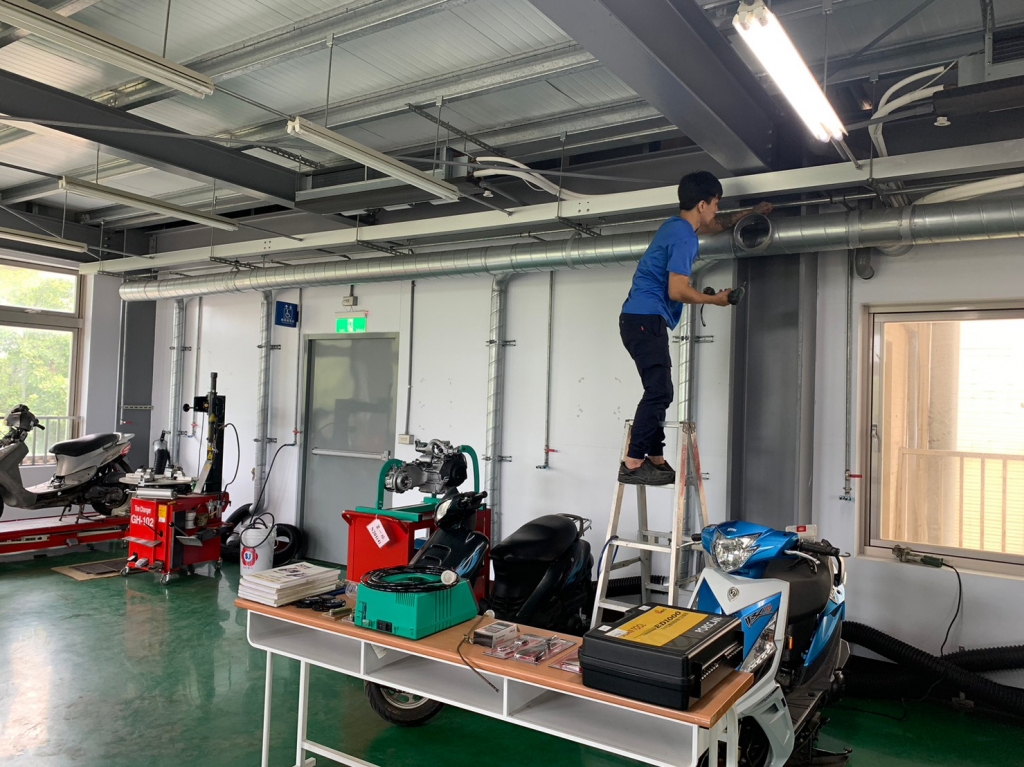 萬能科技大學-廢氣排氣風管工程