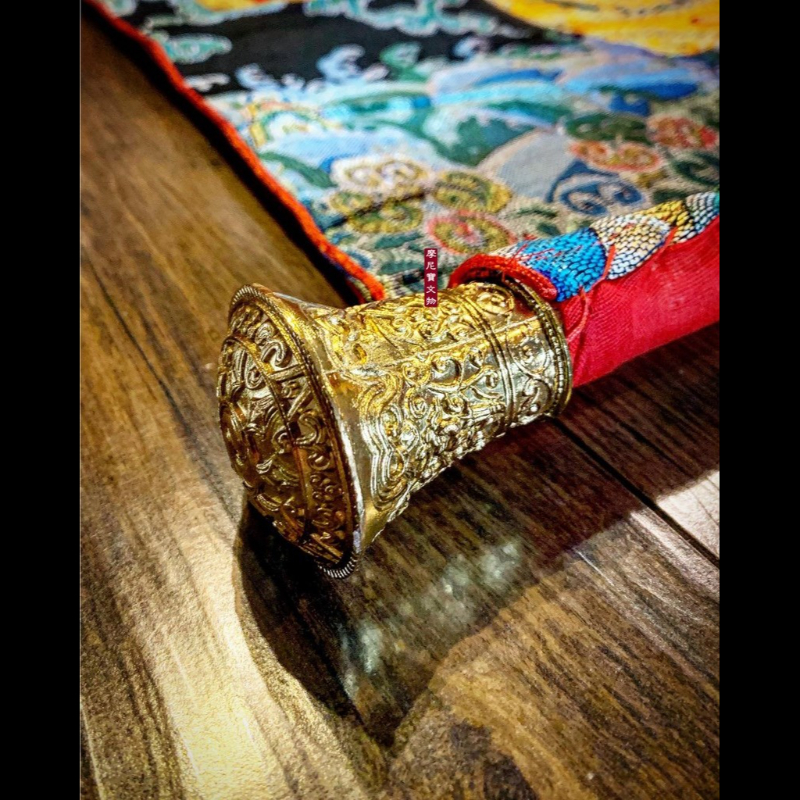 尼泊爾 莊嚴錦緞龍布 祛疾.延壽藥師佛彩繪金唐卡