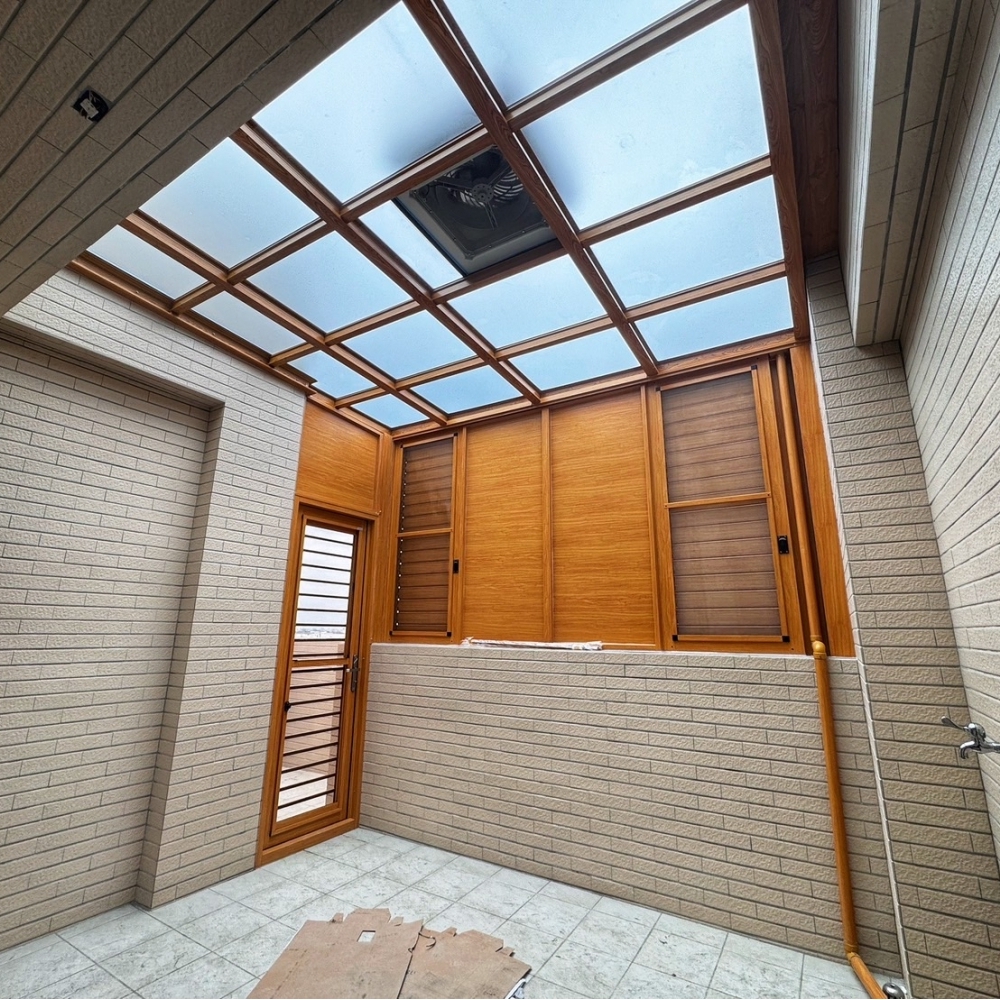 玻璃屋