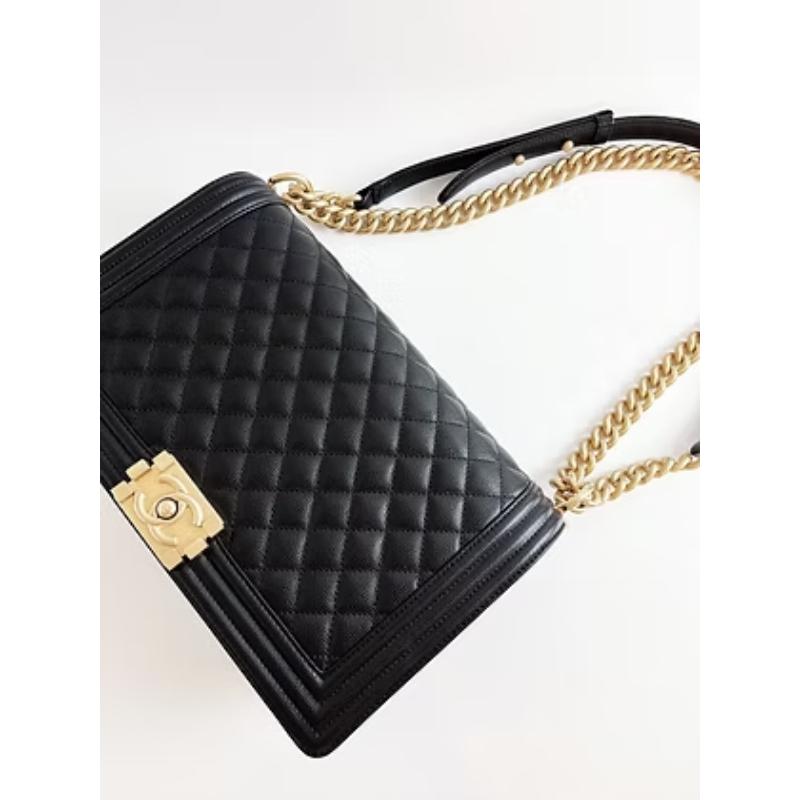 二手Chanel Boy28 荔枝牛 淡金釦 晶片款