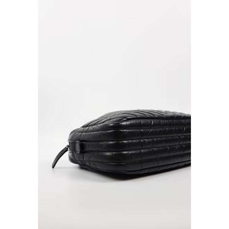 二手Chanel 2.55 So Black 相機包