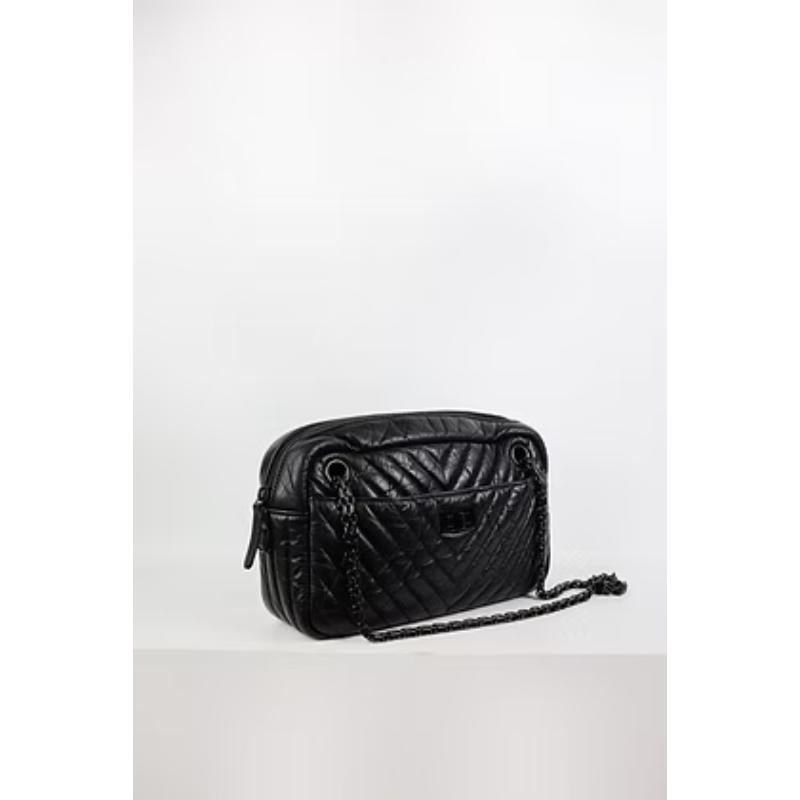 二手Chanel 2.55 So Black 相機包