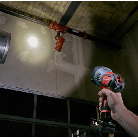 (主機 + 5.0高輸出電池*2 +充電器)【飆破盤】美沃奇 米沃奇 Milwaukee M12 SLED 鋰電LED聚光燈 M12SLED 鋰電池 聚光燈