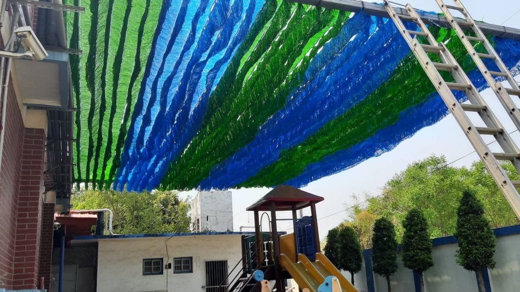 伸縮遮陽網(流梳)