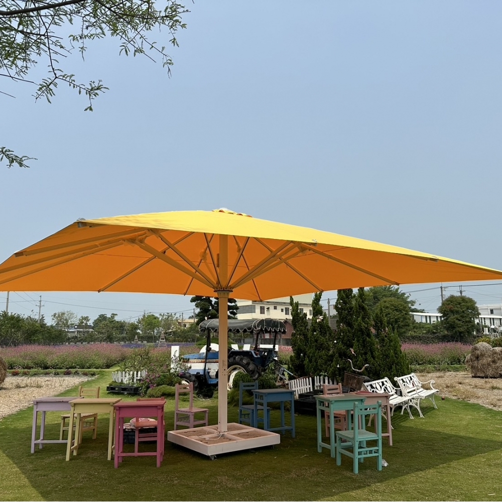 方型-自動伸縮遮陽星空大傘