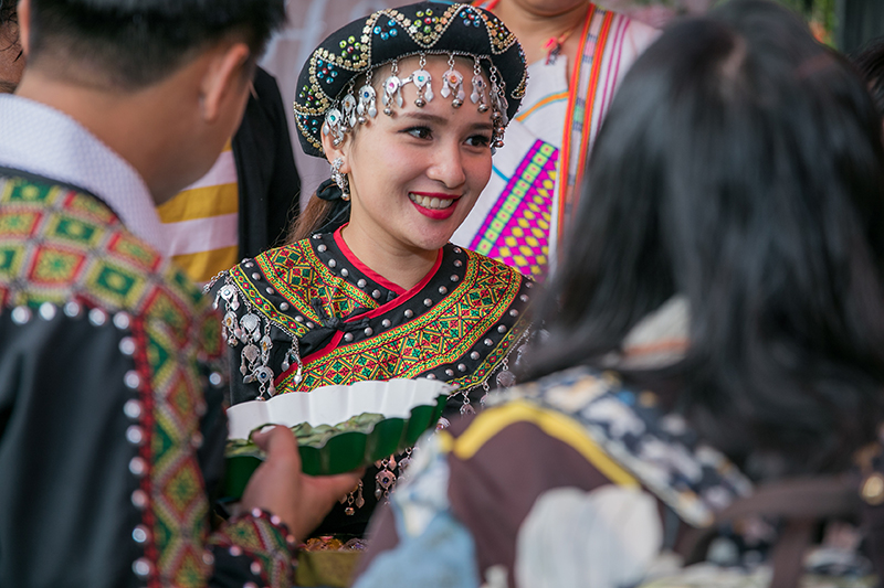 苗栗婚紗攝影竹南婚紗攝影頭份婚紗攝影台北婚紗攝影新北婚紗攝影台中婚紗攝影桃園婚紗攝影台中婚紗攝影高雄婚紗攝影台南婚紗攝影橘舍三食婚紗攝影白沙屯媽祖愛心公路婚紗蒜皮肚皮格林奇幻森林攝影基地愛麗絲的天空攝影基地自然感婚紗復古婚紗時尚婚紗韓式婚紗
苗栗原住民婚禮紀錄 戶外婚禮紀錄