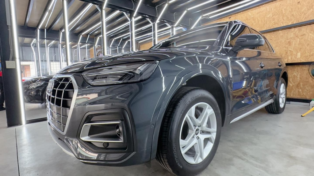 汽車鍍膜/AUDI Q5車體鍍膜