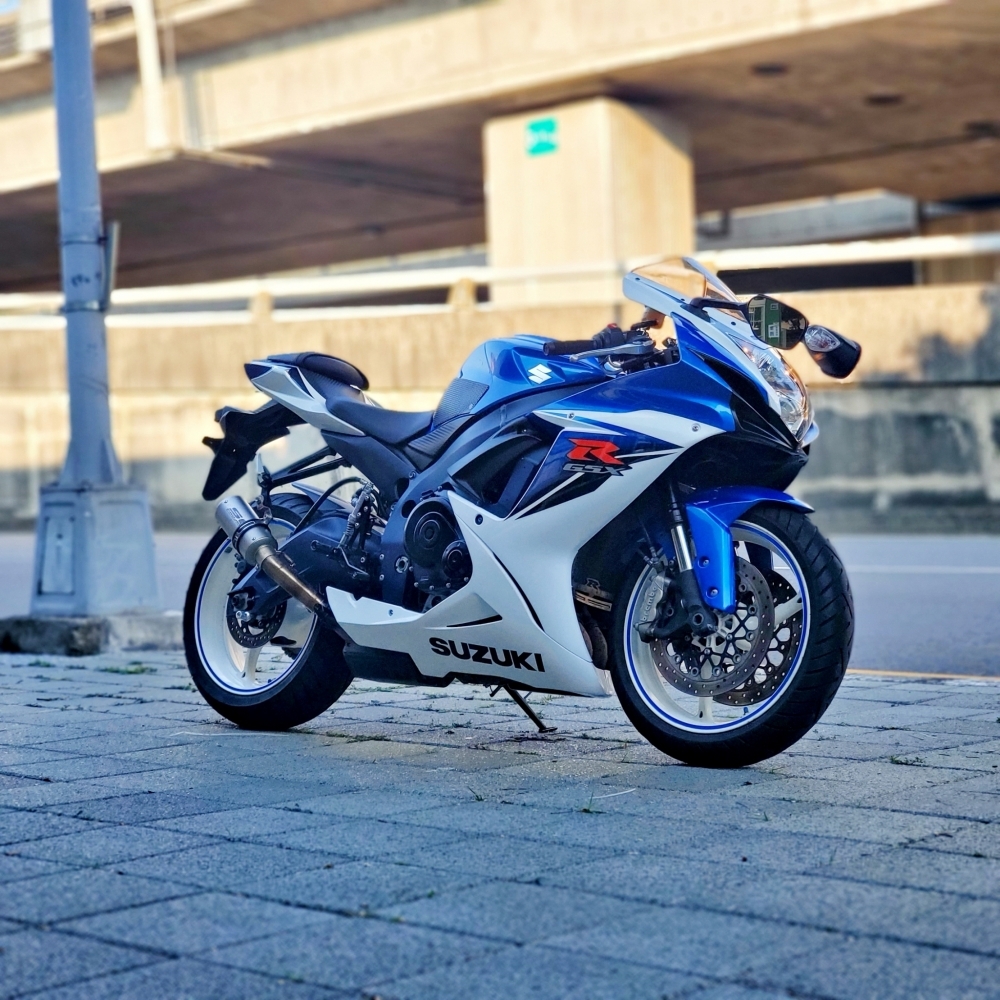 SUZUKI GSX-R600