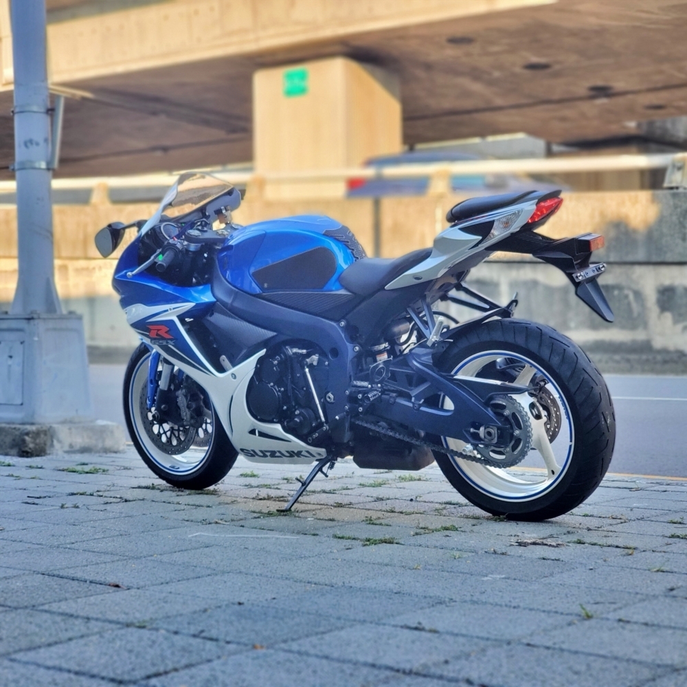 SUZUKI GSX-R600