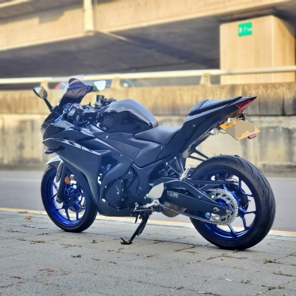 Yamaha R3