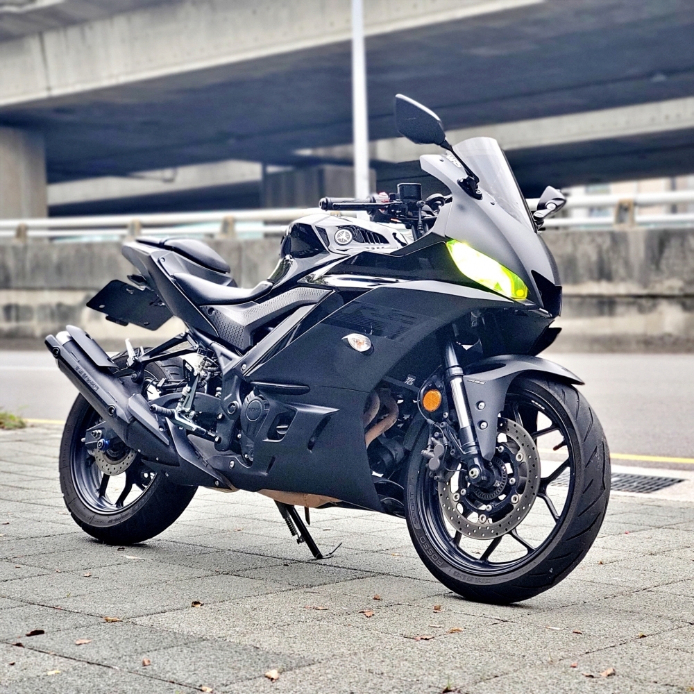 Yamaha R3