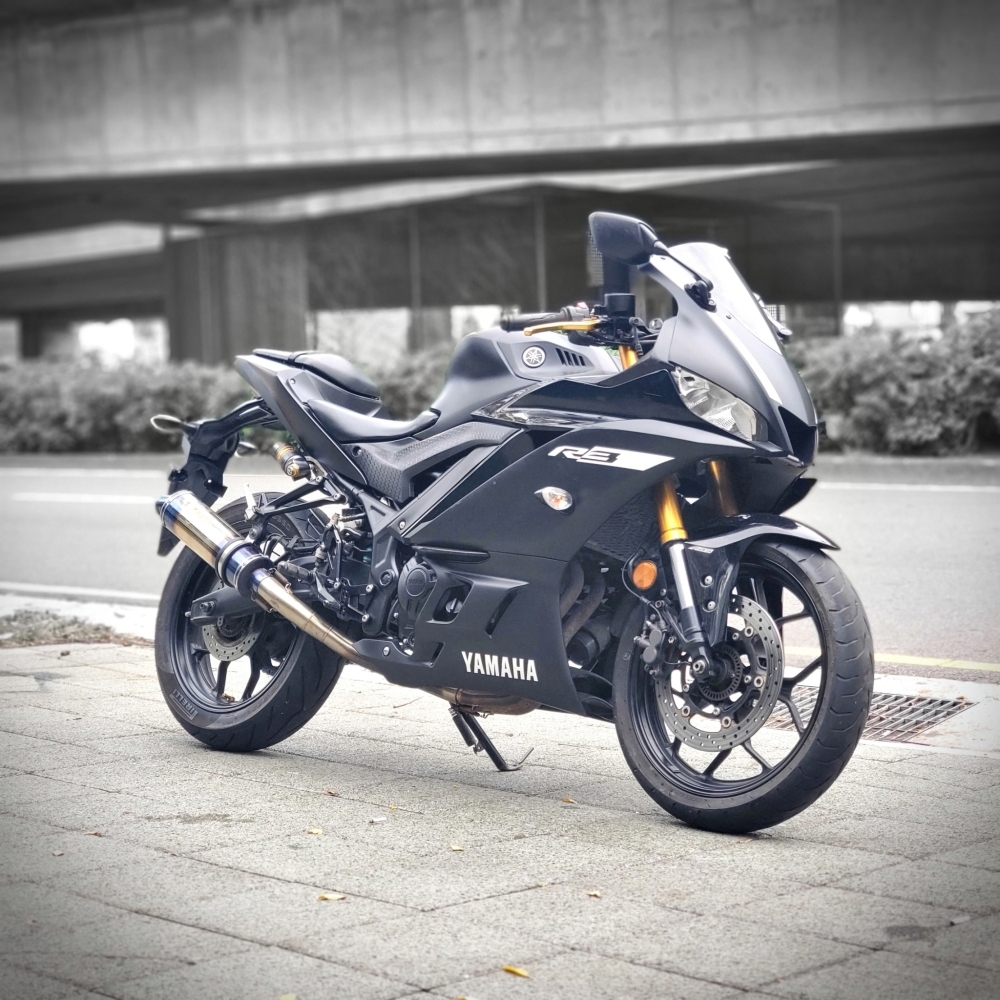 Yamaha R3