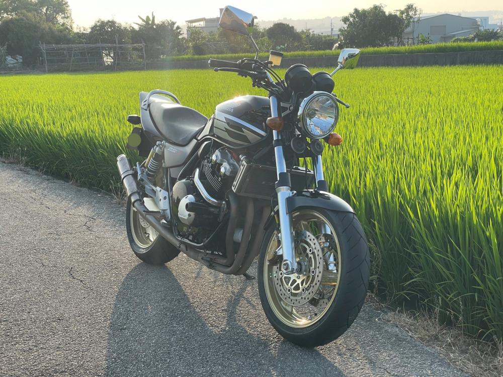 HONDA CB400SF(化油版)