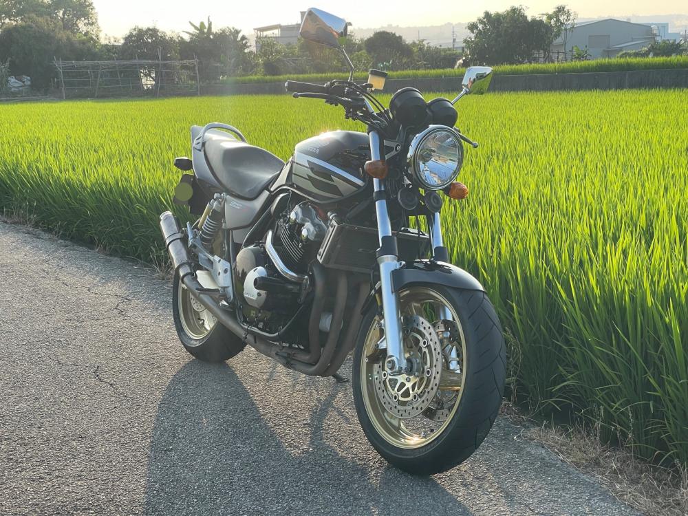 HONDA CB400SF(化油版)