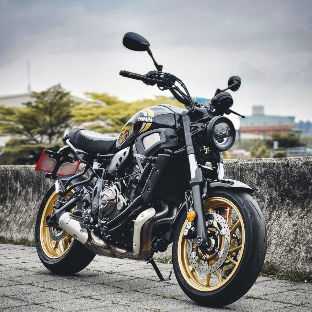 Yamaha XSR