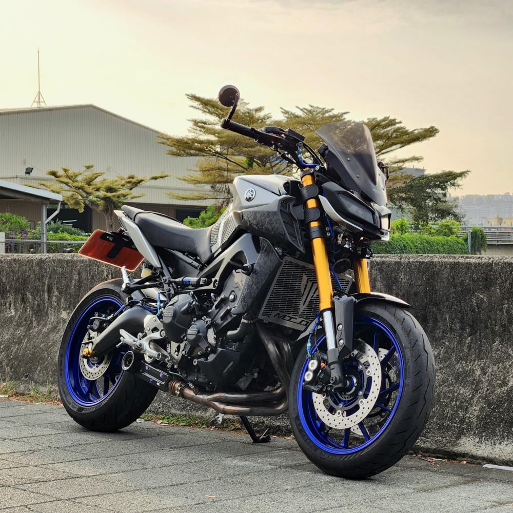YAMAHA MT-