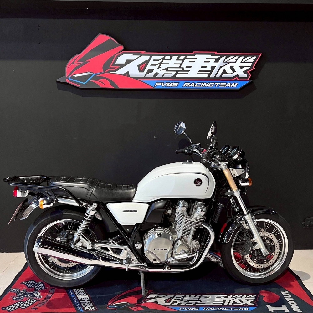HONDA CB11