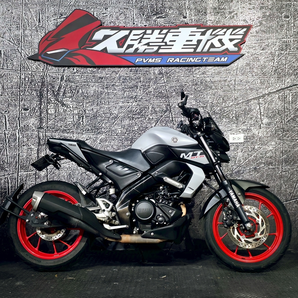 YAMAHA MT-