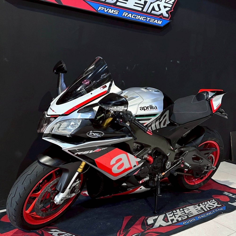 APRILIA RSV4 RR