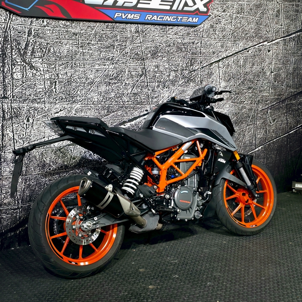 KTM 390 DUKE