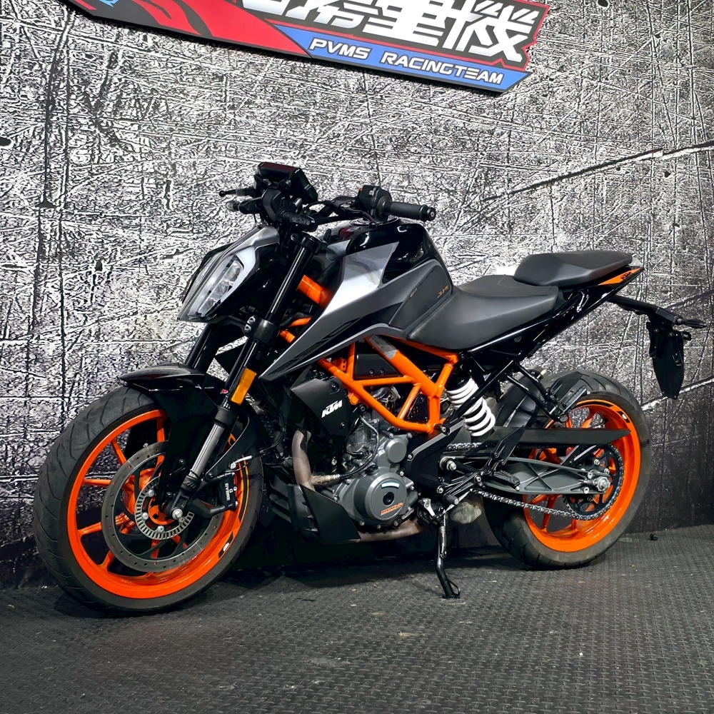 KTM 390 DUKE