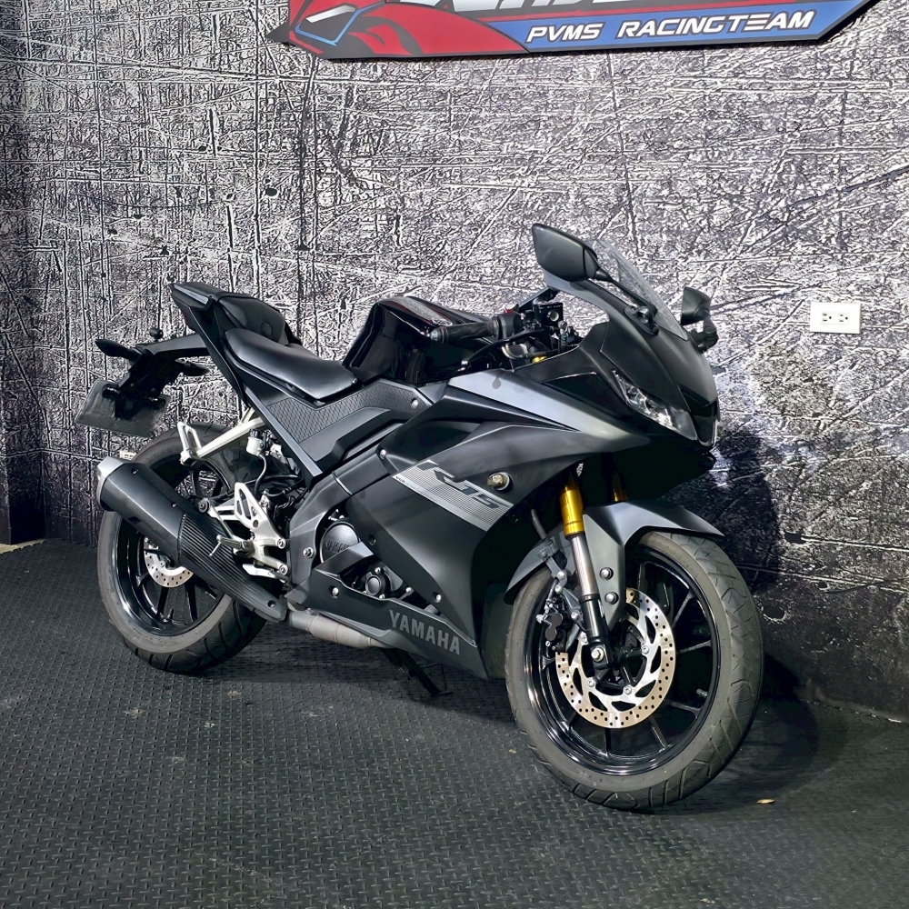 YAMAHA YZF-R15 V3