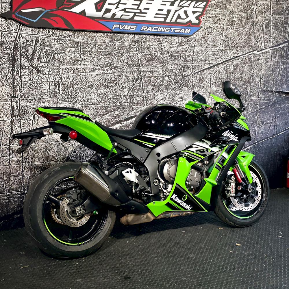 KAWASAKI ZX-10R