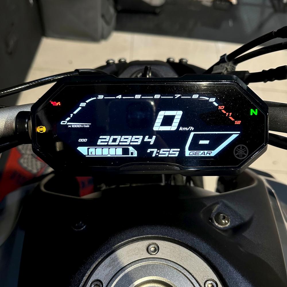 YAMAHA MT-07