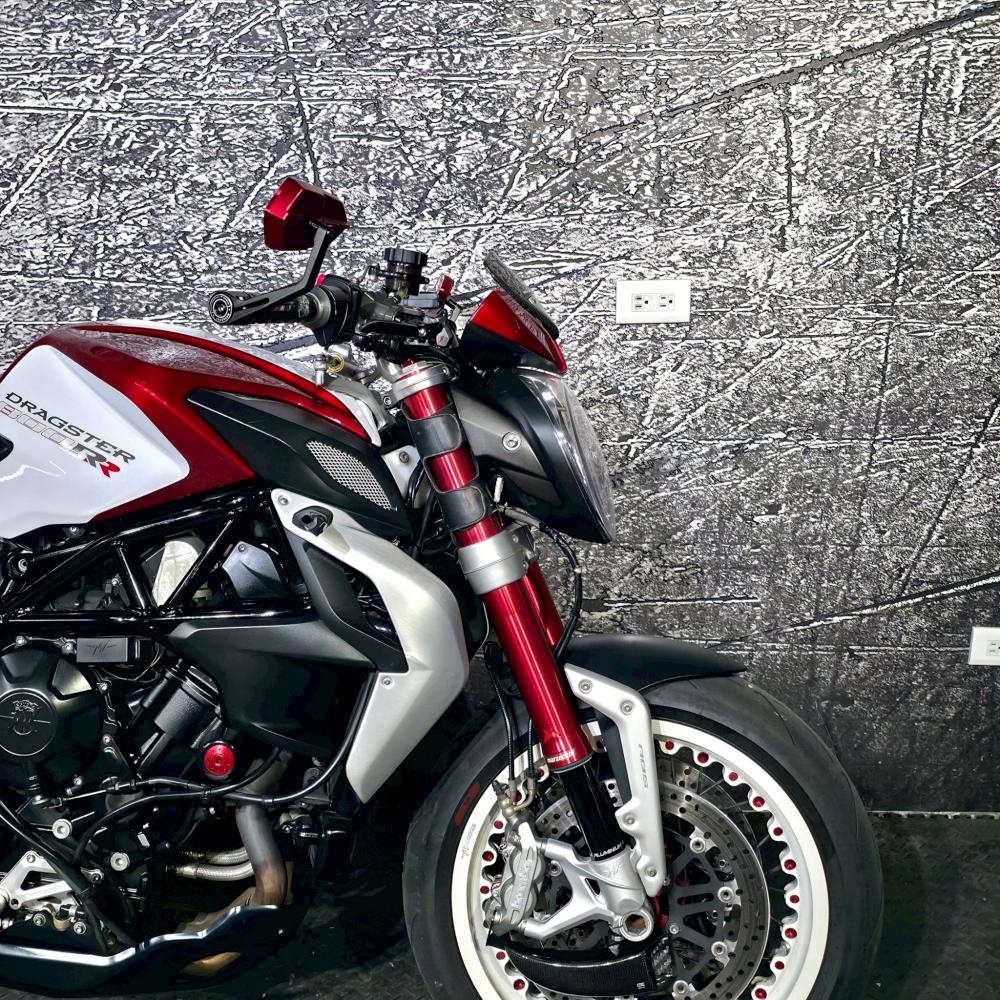 MV Agusta Dragster800RR