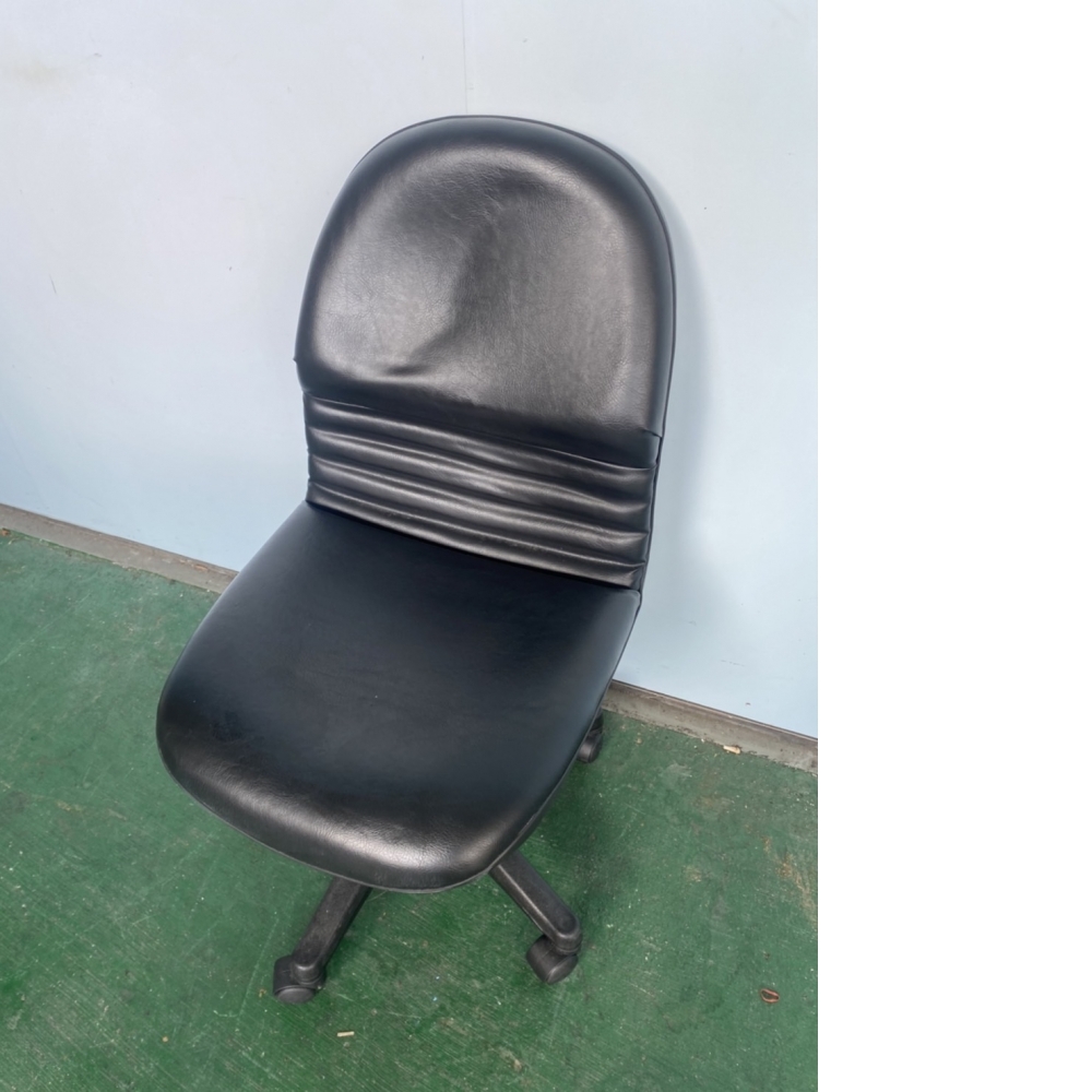 F112905*黑皮辦公椅(無扶手)