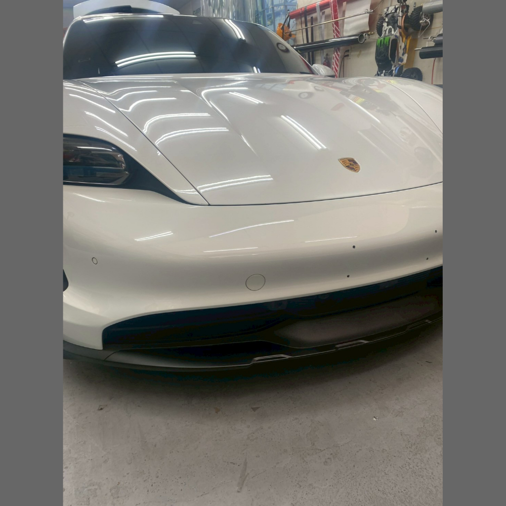 全車犀牛皮.前後保.飾條.消光黑套件，內飾黑犀牛