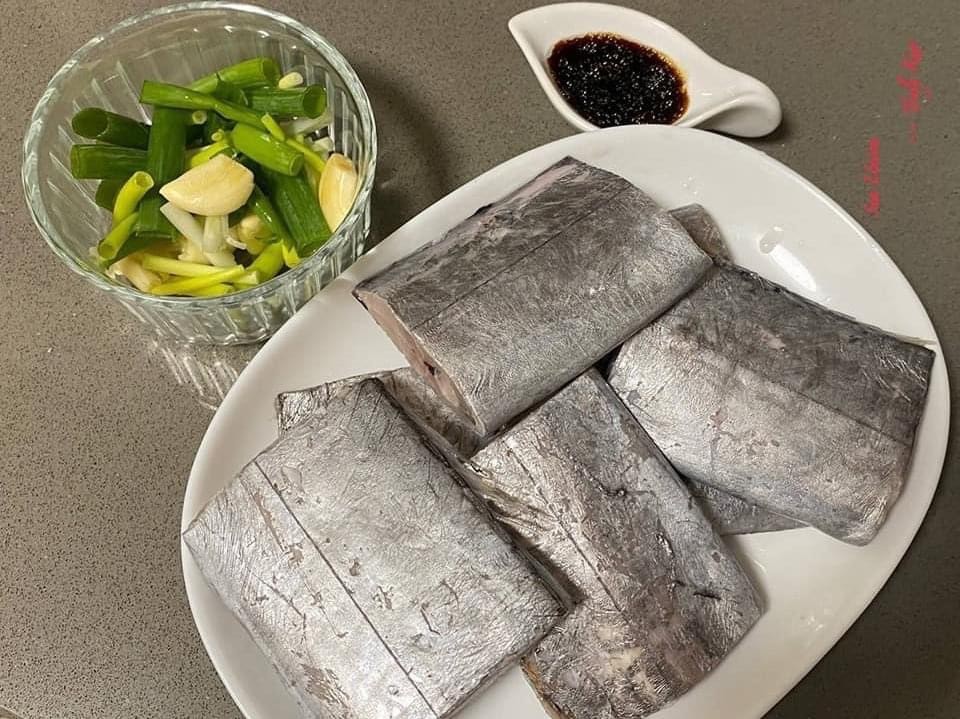 無肚洞白帶魚切片