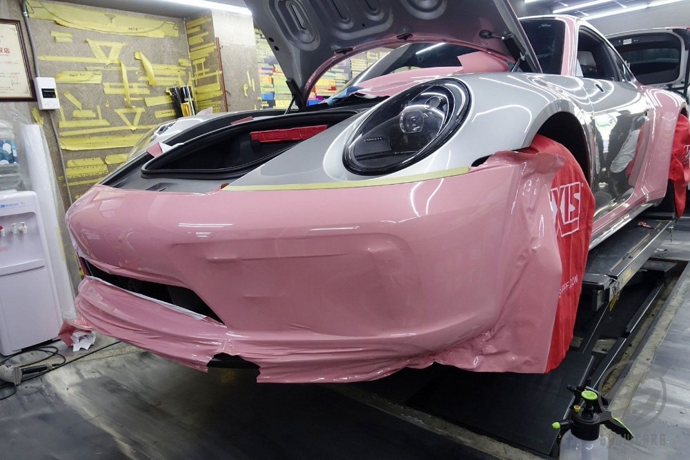 Porsche Carrera GTS 992 全車烏龍奶茶色包膜