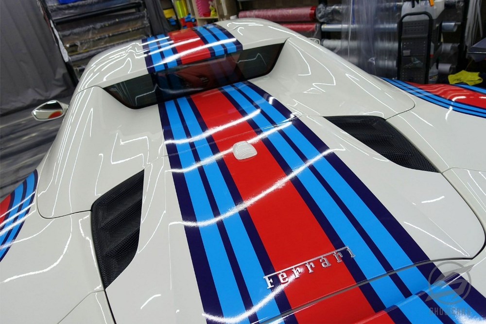 Ferrari F488 Spider 全車Martini彩貼包膜