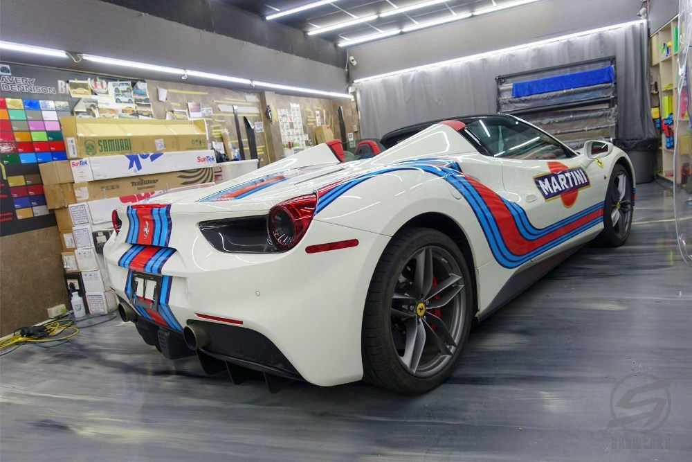Ferrari F488 Spider 全車Martini彩貼包膜