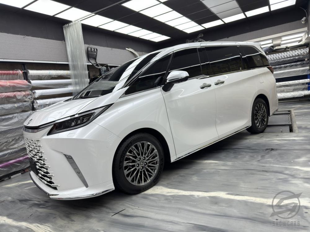 Lexus  LM500h  全車透明保護膜貼膜 『犀牛皮』