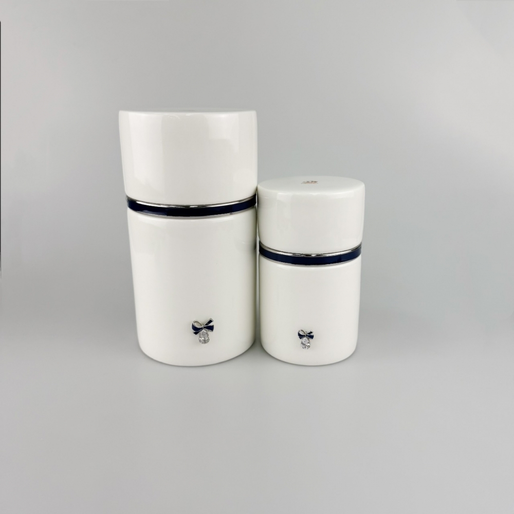 骨灰罐  品牌 : ViViGreen