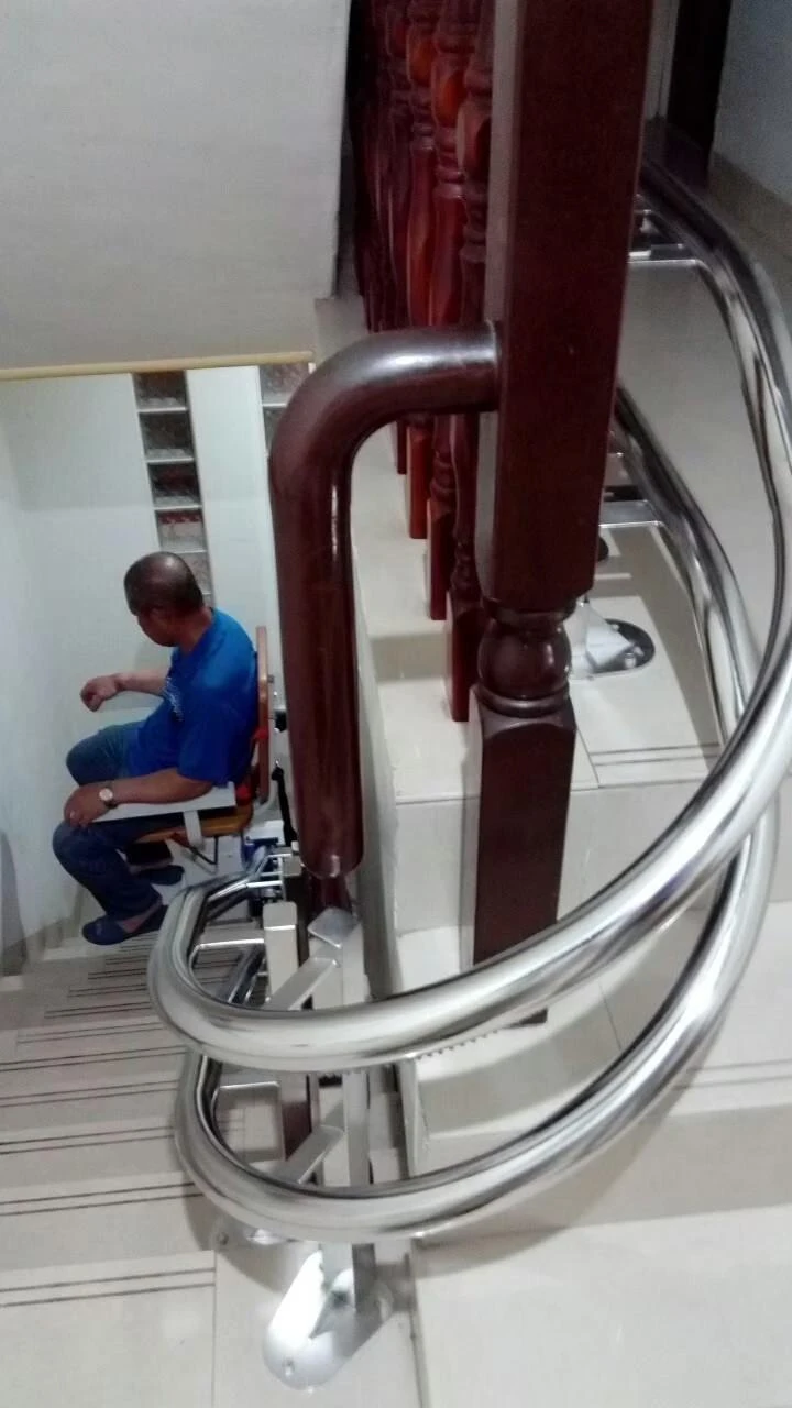 台中太平樓梯升降椅安裝