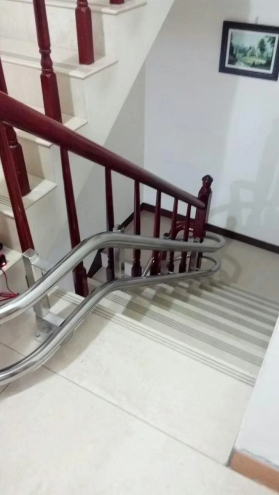 新北板橋樓梯升降椅安裝