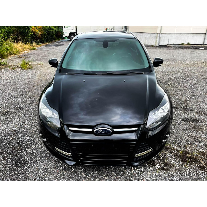 2014年 福特 focus 2.0 S 黑